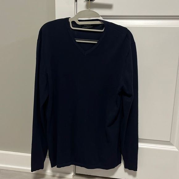 Zara Mens Sweater.‎ - Picture 3 of 5